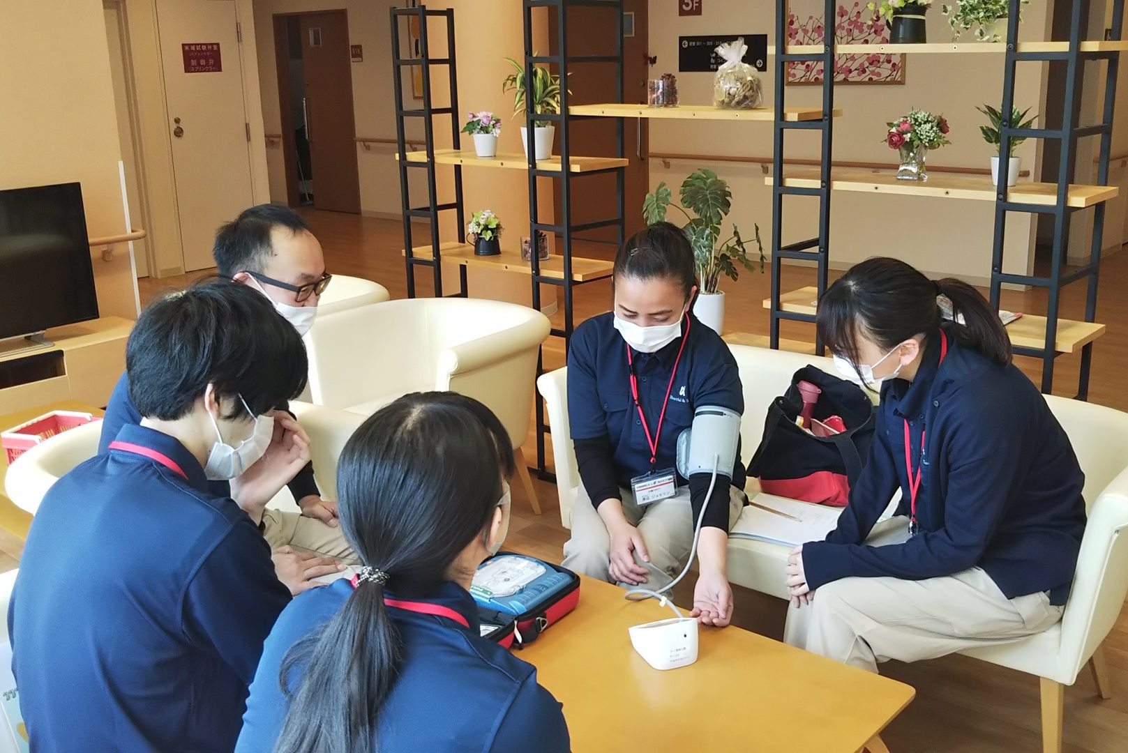 イメージ：新しい仲間と「入社オリエンテーション」