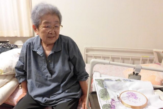 イメージ：切り絵の展示会