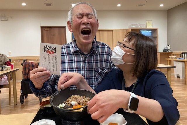 イメージ：特別な夕食で感謝の気持ちを