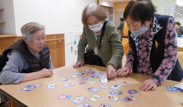 イメージ：素早い手つき！新たな一面を見れたカルタ取り