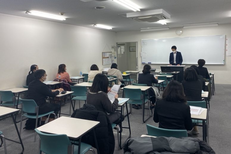 イメージ：入社前説明会 in穴吹パティシエ福祉カレッジ