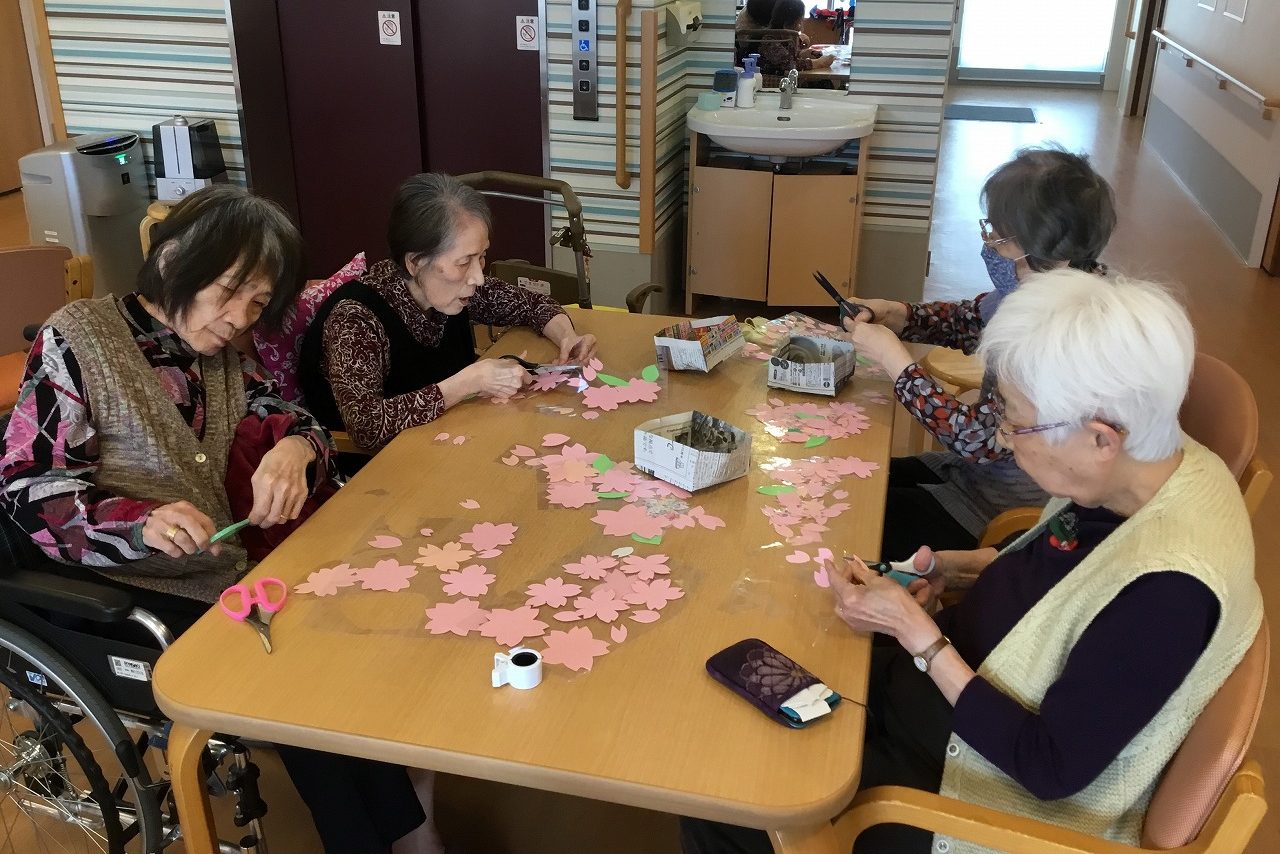 イメージ：みんなで作ったお花見会