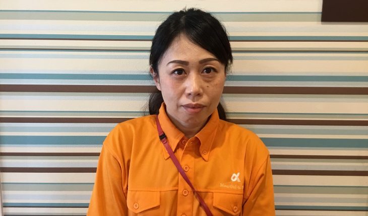 イメージ：販売員として接客の仕事をしていた私は、究極のサービス業に携わりたいと思った。