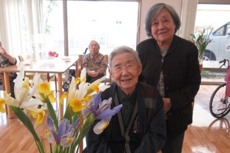イメージ：大好きな桜餅・甘酒とともにお花を楽しむ