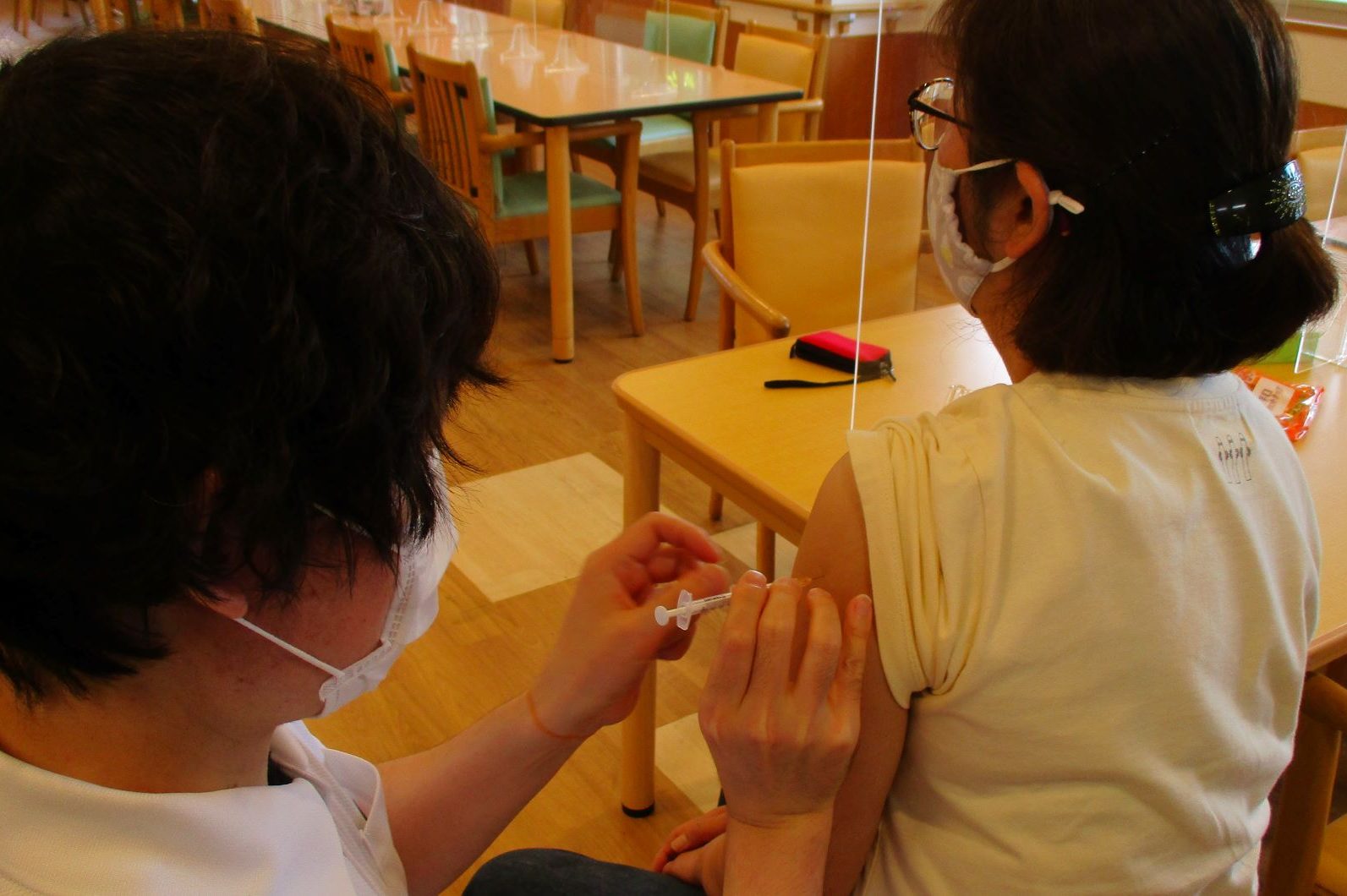 イメージ：コロナワクチンの予防接種