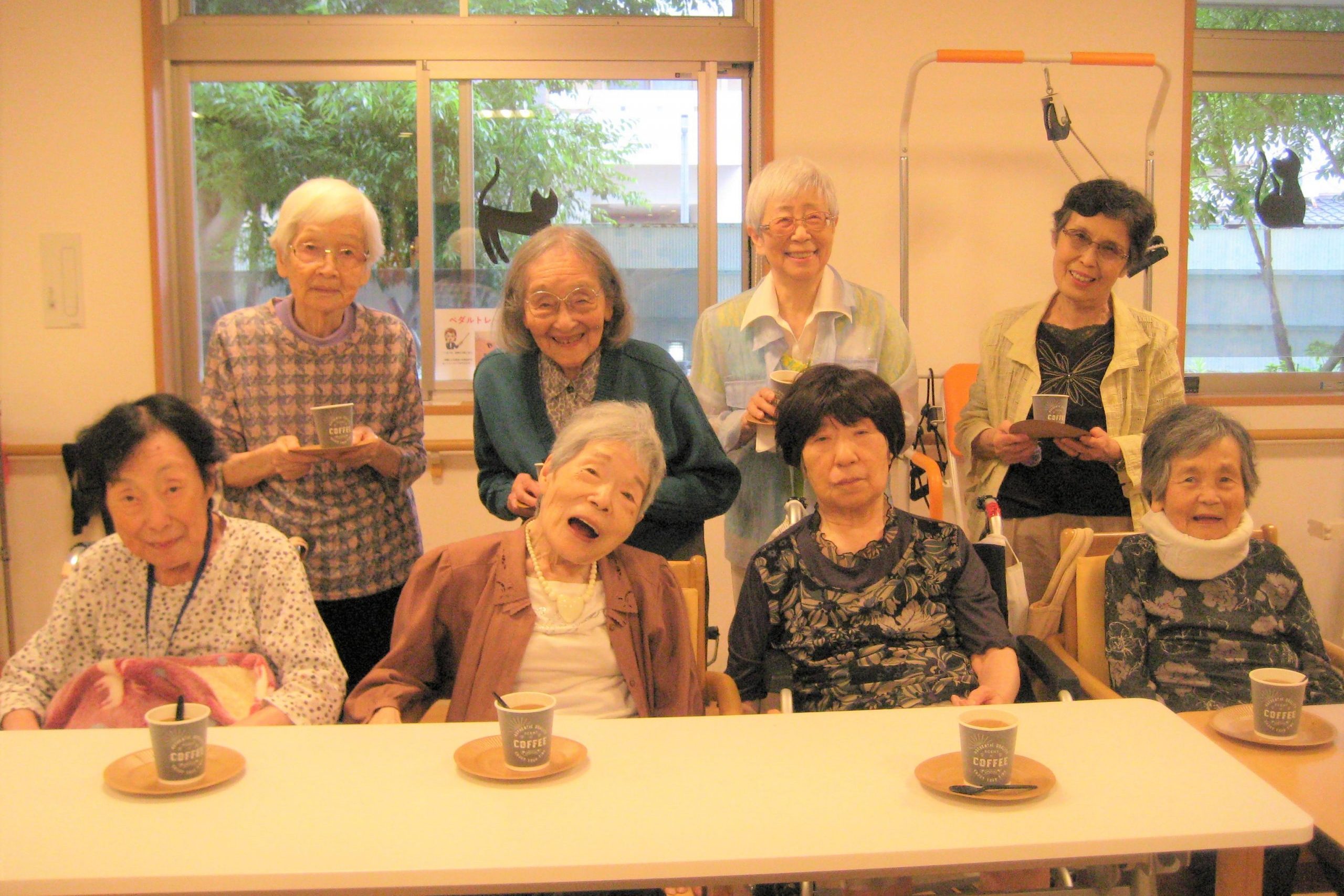 イメージ：おやつの楽しみ方にもご利用者「らしさ」が