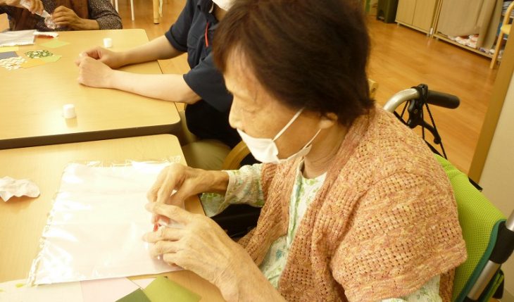 イメージ：オンラインでいろんな場所で様々な体験を