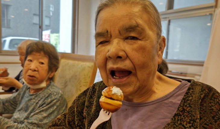 イメージ：皆でクッキング　ベビーカステラ作り