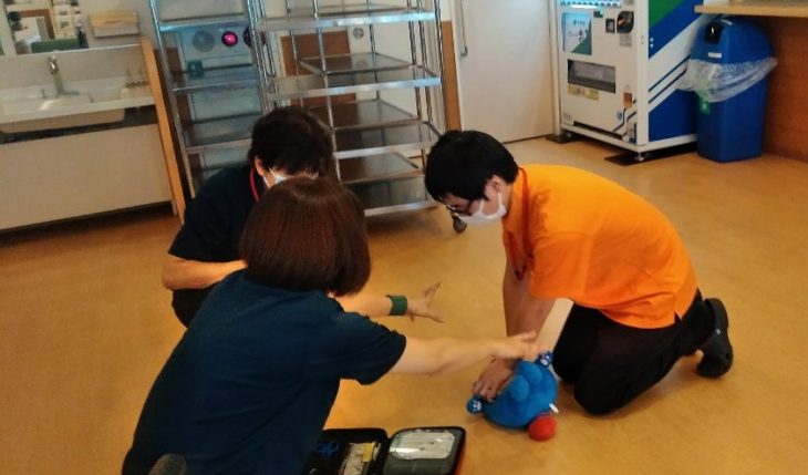 イメージ：緊急時に備えて研修を実施