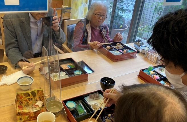 イメージ：初のオンライン食事イベント企画