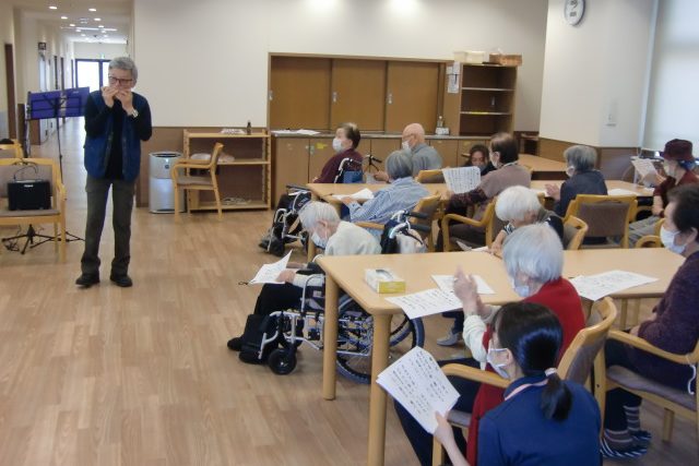 イメージ：ハーモニカ演奏会