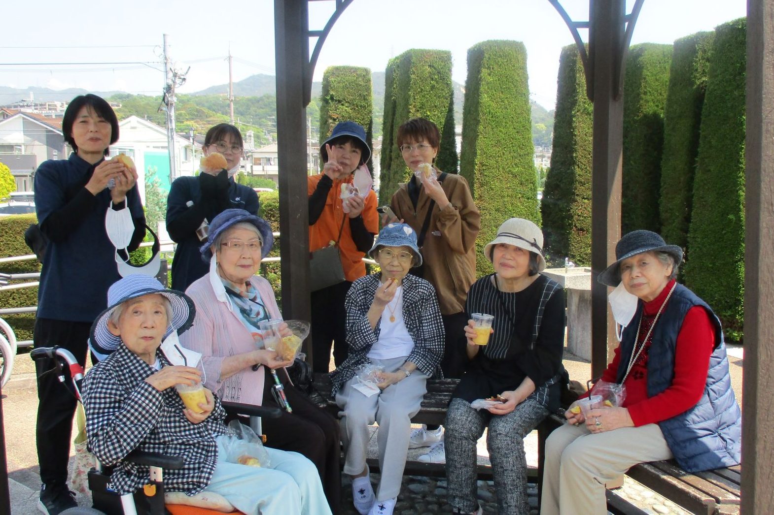 イメージ：笑顔は元気の源！