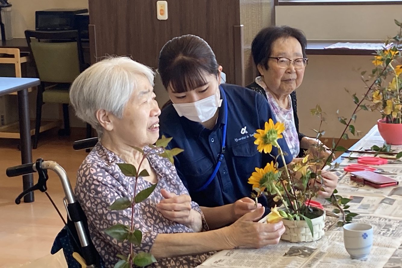 イメージ：新卒社員の1年。これからも一歩ずつ前へ！！