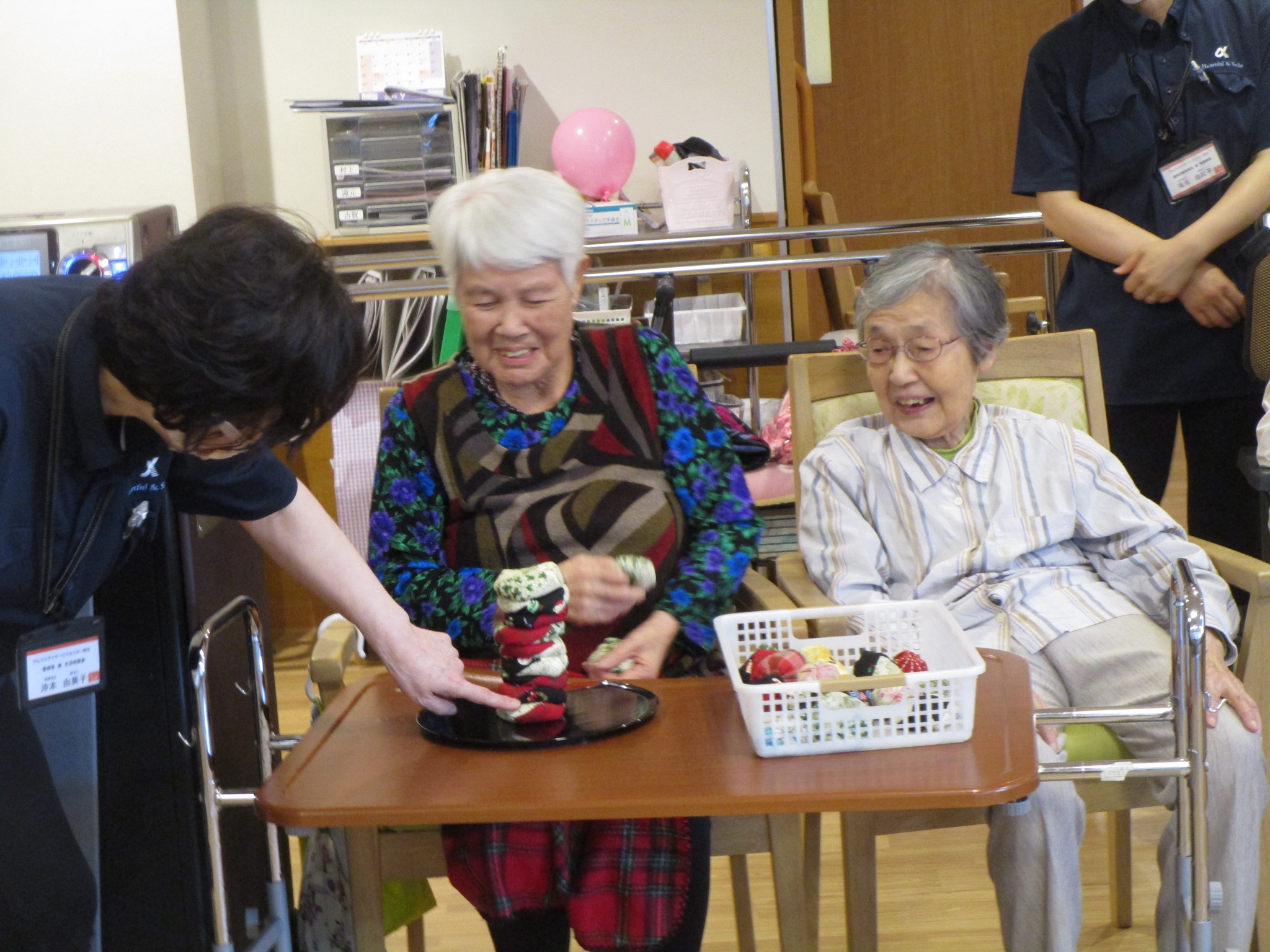 イメージ：笑顔で心も体も健康に！