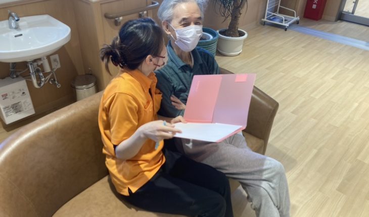 イメージ：介護スタッフによるアセスメント