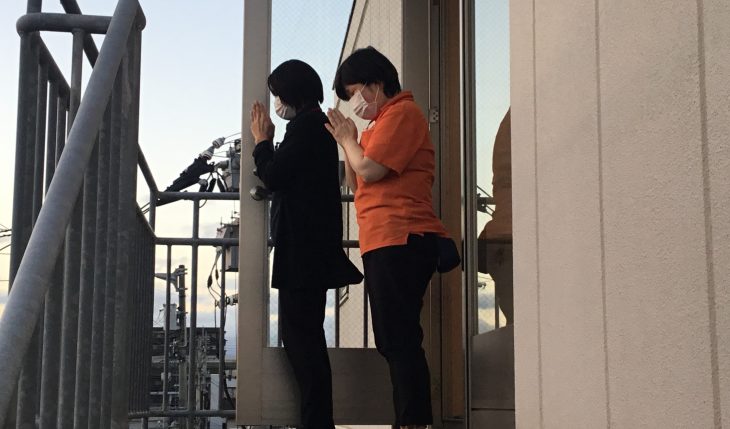 イメージ：年末の車両清掃と初日の出