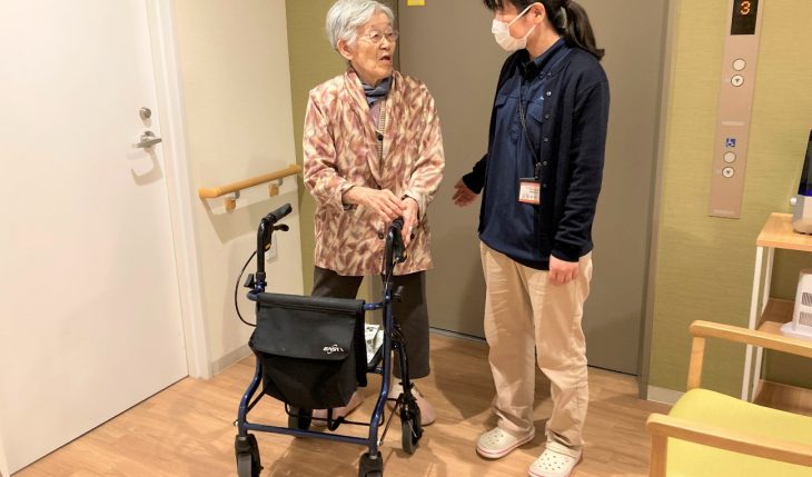 イメージ：頼れる介護スタッフ！