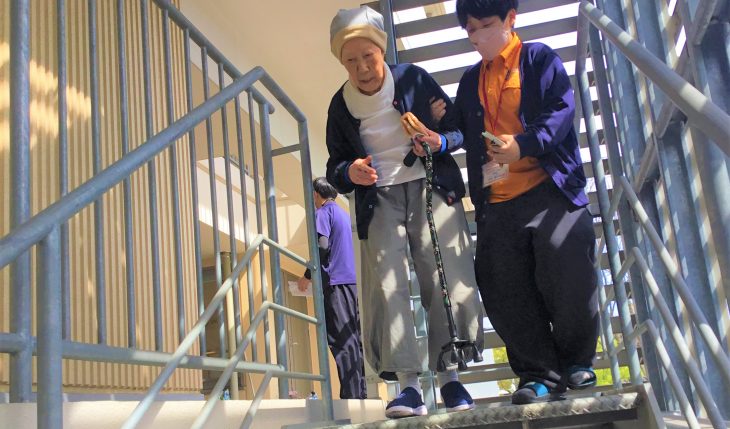 イメージ：災害委員会活動「火事の際の避難訓練」