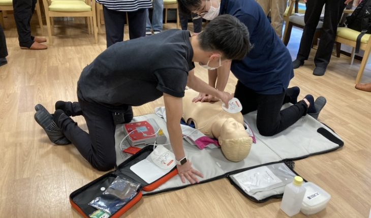 イメージ：緊急時対応・AED研修について
