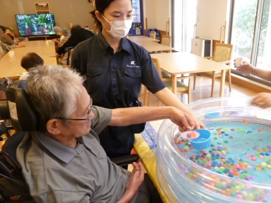 イメージ：納涼祭を開催！たこ焼き、かき氷、ボールすくいで楽しいひととき