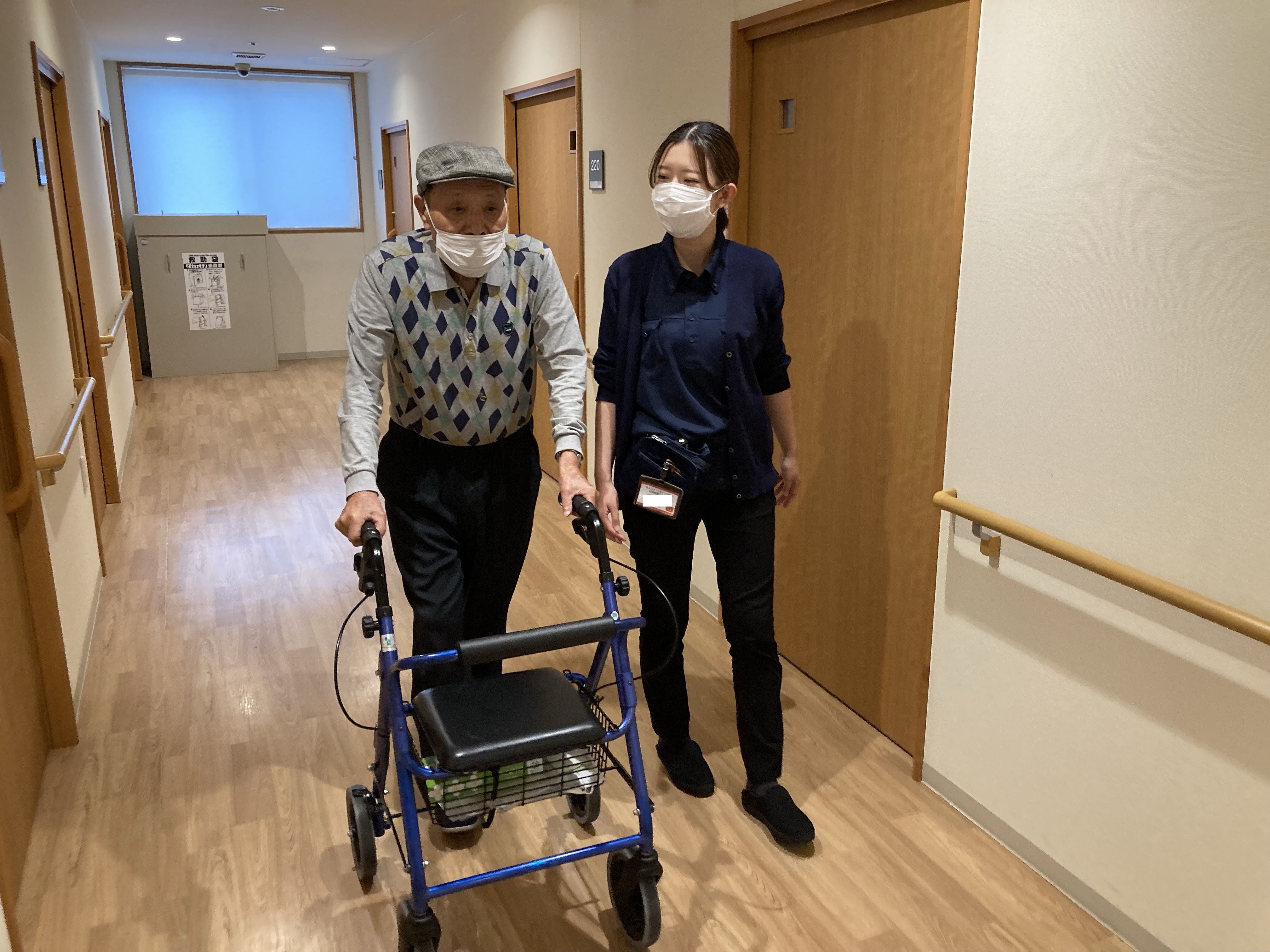 イメージ：病院勤務から施設へ転職して半年！