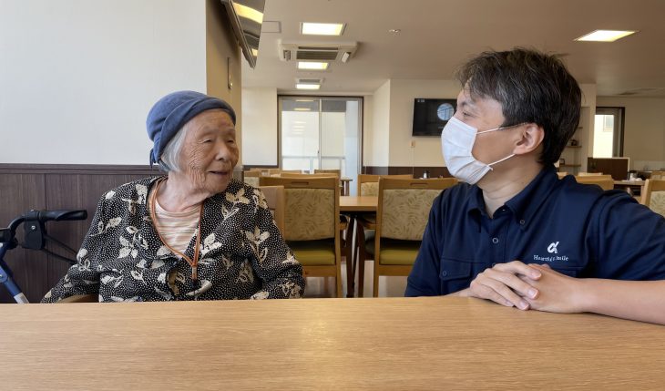 イメージ：特養とサ高住の関わり方（ケア）の違いについて