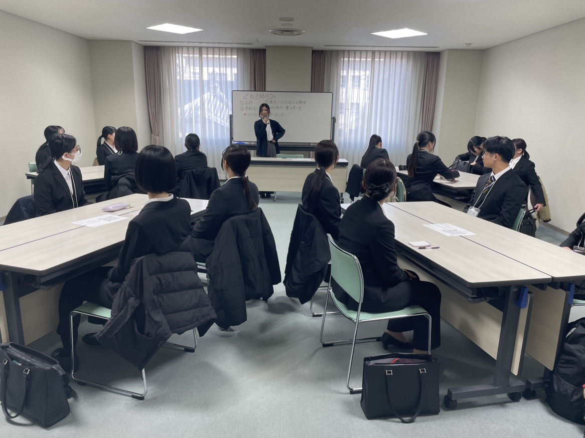 26卒 内定者研修を行いました | あなぶきメディカルケアで働く人を伝える Yawaragi