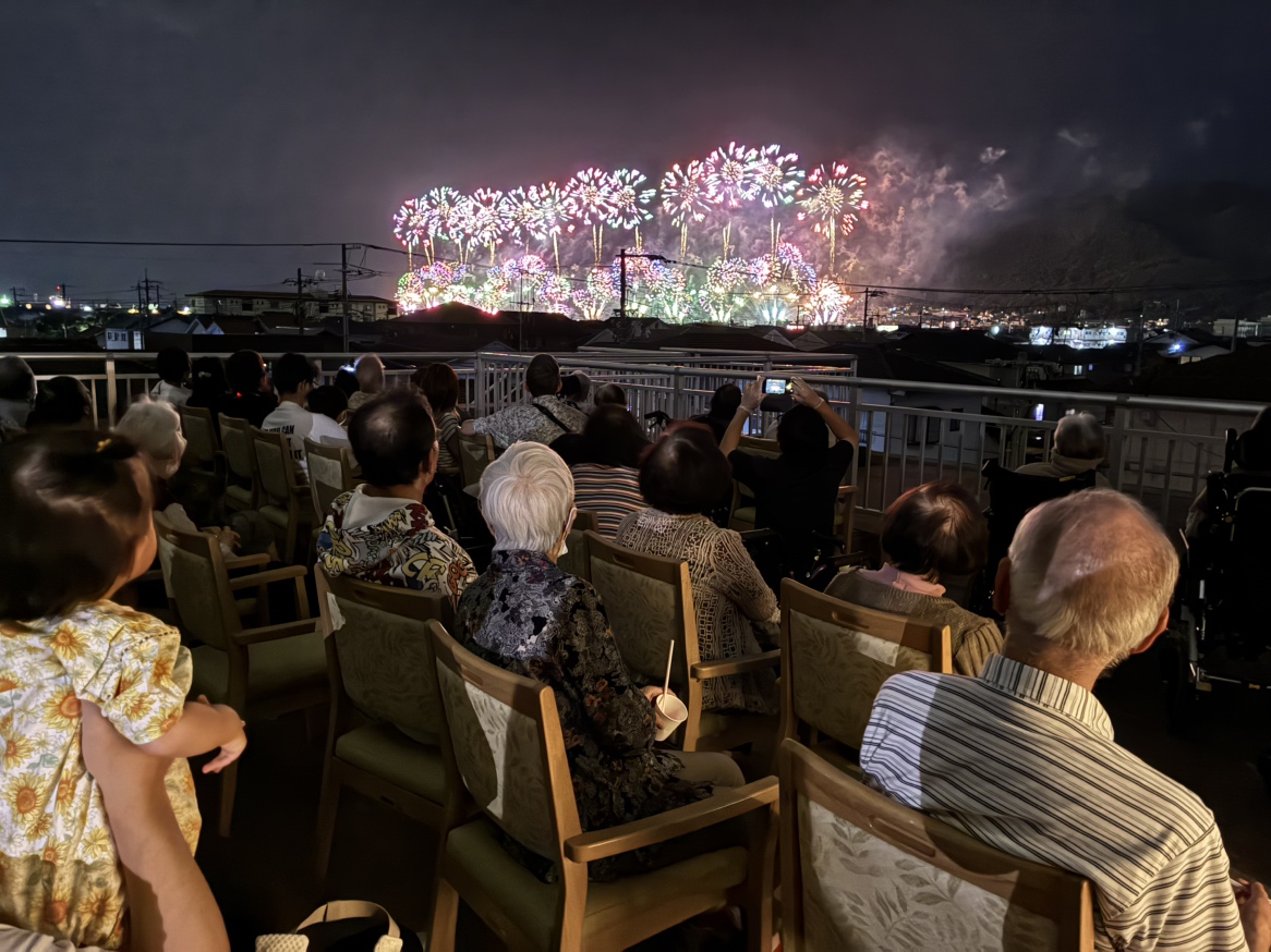イメージ：花火大会鑑賞会
