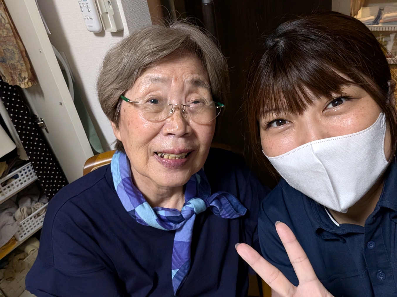 イメージ：15年の営業から介護の道へ。おばあちゃんが遺してくれた「お話し大好き」の宝物